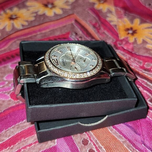 Fossil Riley Multifunction Two Tone Stainless Steel Watch New Battery - Picture 5 of 11